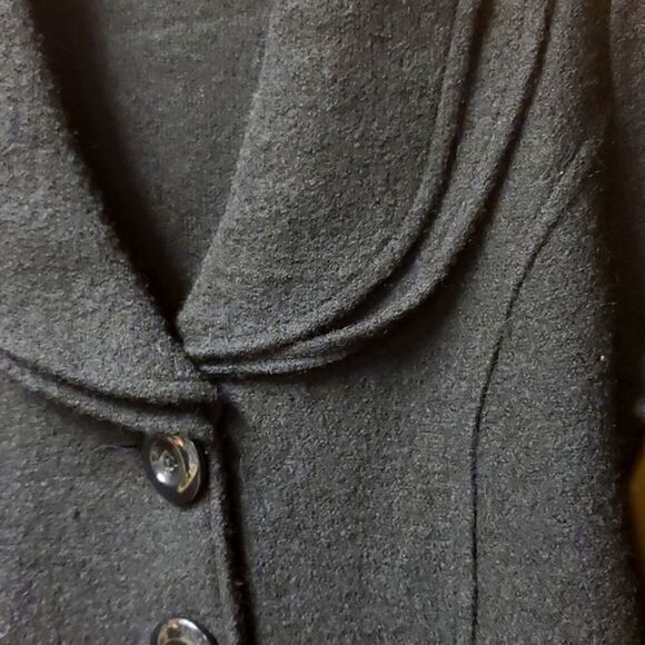 Lisa international, 100% boiled wool jacket, medium - Picture 4 of 8